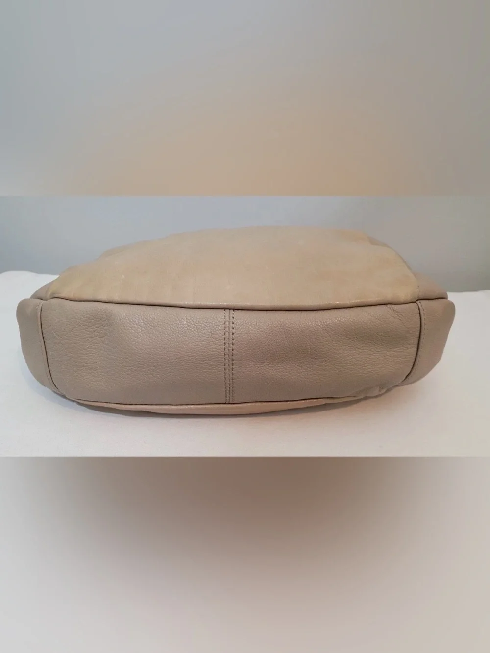 Vince Camuto Leather Hobo Shoulder Bag Taupe Tan Chain Accent Boho